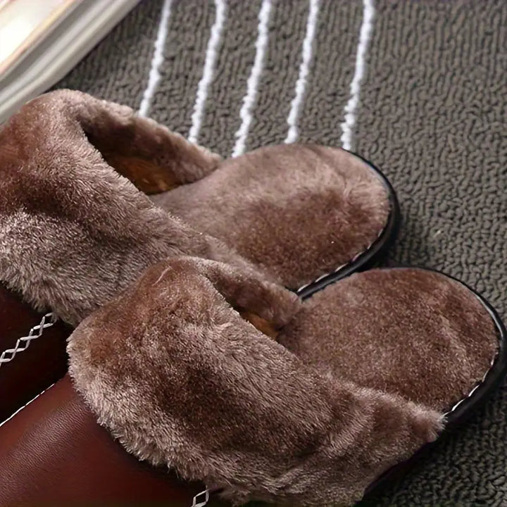 Reeves Premium Leather Slides