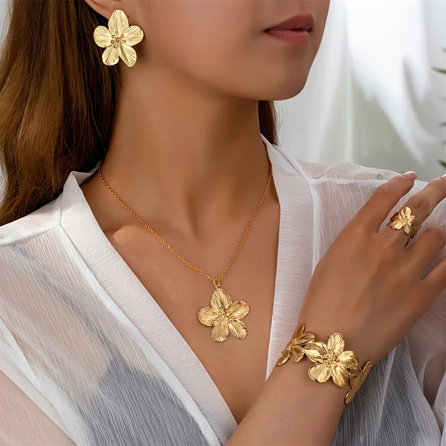 Nara Luxe Jewelry Set