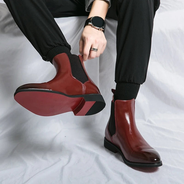Veneto Chelsea Leather Boots